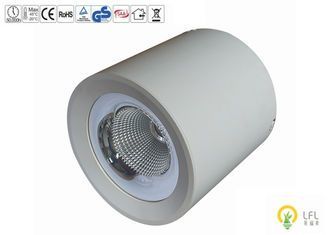 50000 godzin Żywotność Komercyjne oświetlenie LED zewnętrzne o wydajności światła 130lm / W i wodoodporności IP65