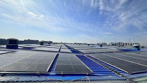 3030 Leds Chip Panele słoneczne o mocy 270w i zakresie temperatury -40C-85C dla optymalnej wydajności w ekstremalnych temperaturach