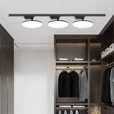 LED Track Light Spotlight Rozproszone światło Sklep komercyjny Typ kolei Wypełnienie światła Odzież Sklep na żywo Trójkolorowy